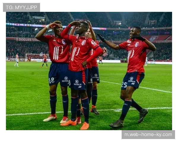 斯坦科维奇六连胜后战术微调 红星高位压迫应对里尔反扑